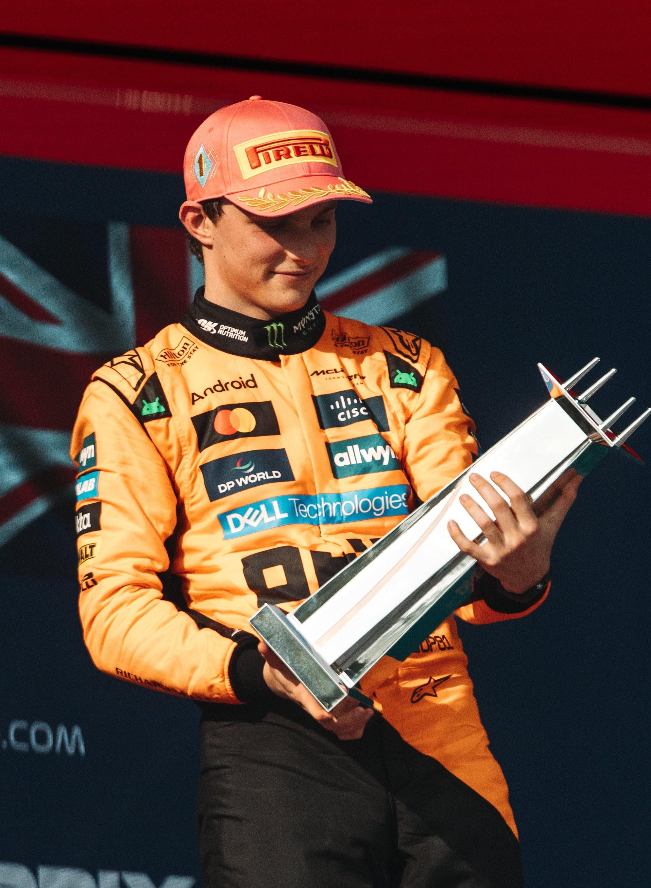 迈凯伦力克威廉姆斯,诺里斯高光表现 迈凯伦力克威廉姆斯,诺里斯高光表现