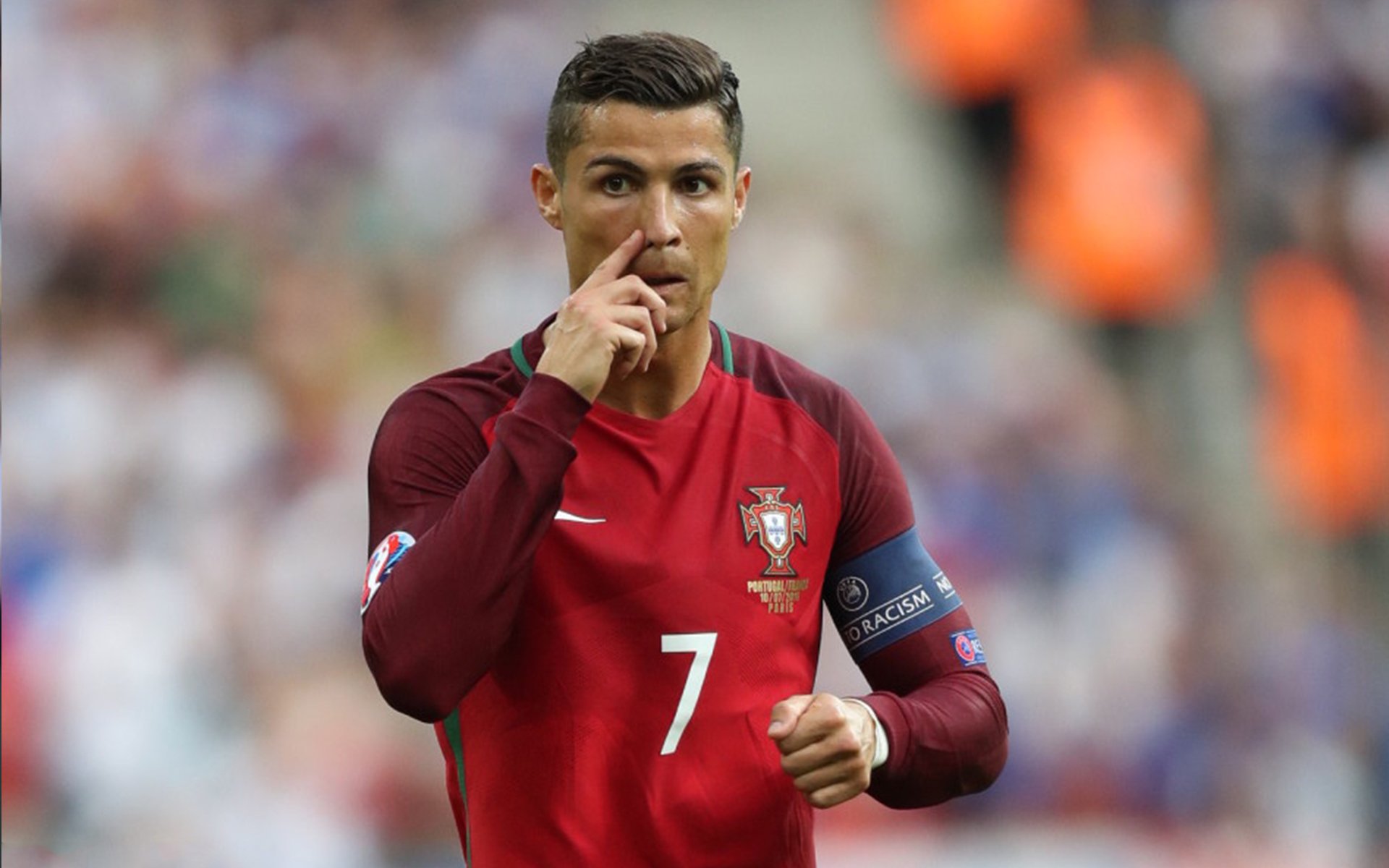 足球之夜,卢卡库爆发闪耀欧洲,阿尔及利亚狂胜突尼斯震惊非洲